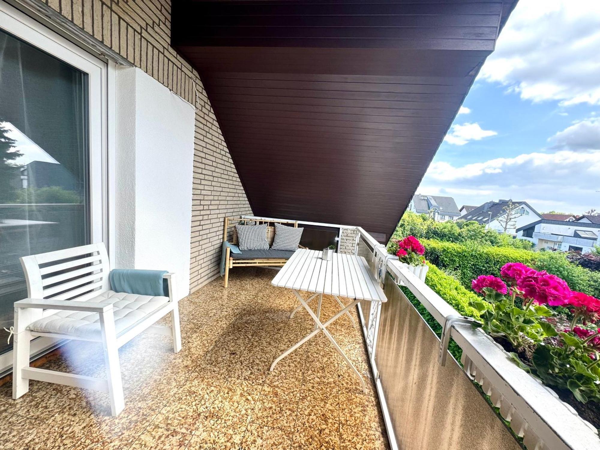 Villa Orchard Frankfurt Kriftel Exterior photo